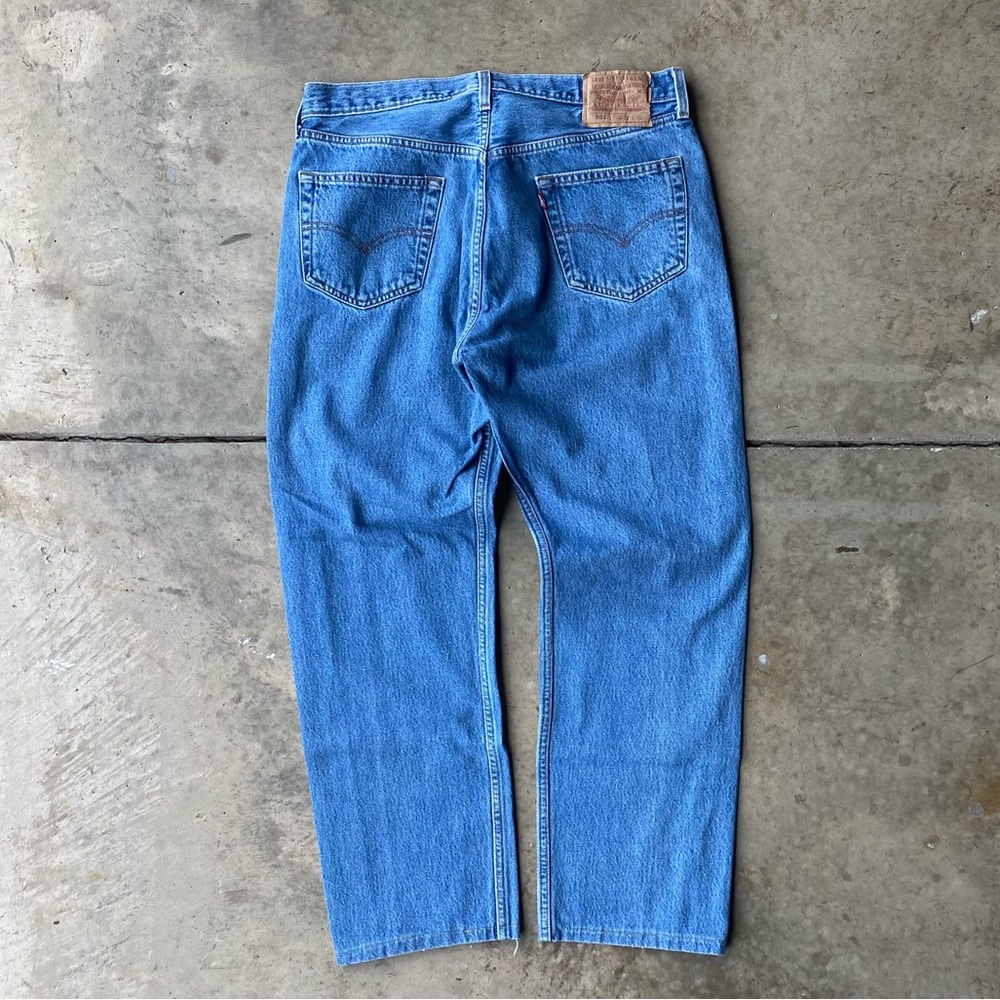 Vintage Levi’s 501 jeans button fly denim Levi Strauss y2k 2001 36/32